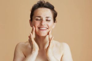 Lire la suite à propos de l’article Quels sont les meilleurs tips beauté pour une peau éclatante ?